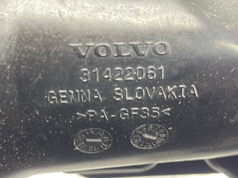Патрубок інтеркулера 31422061 Volvo XC60