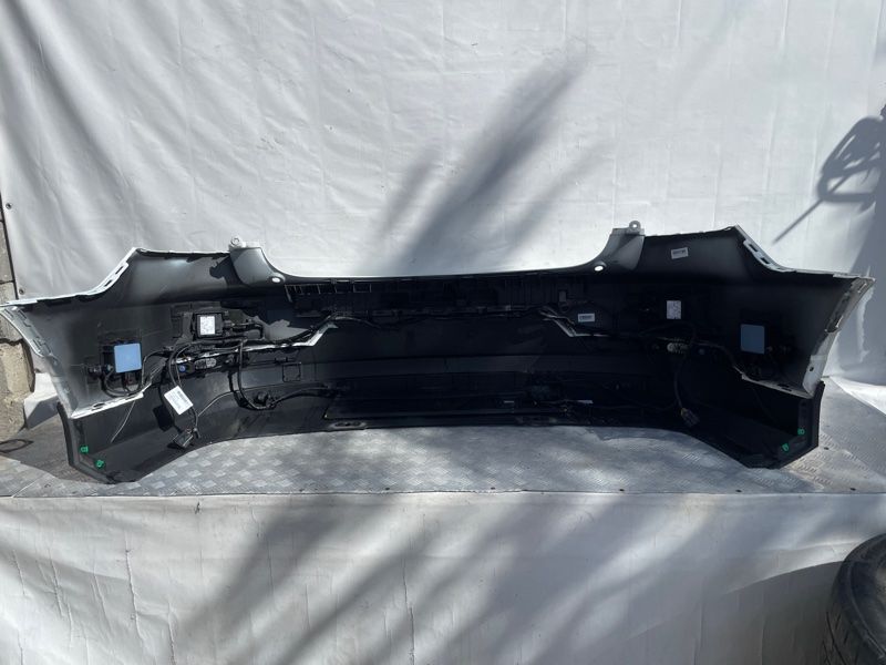 Бампер 40002104 Polestar 2