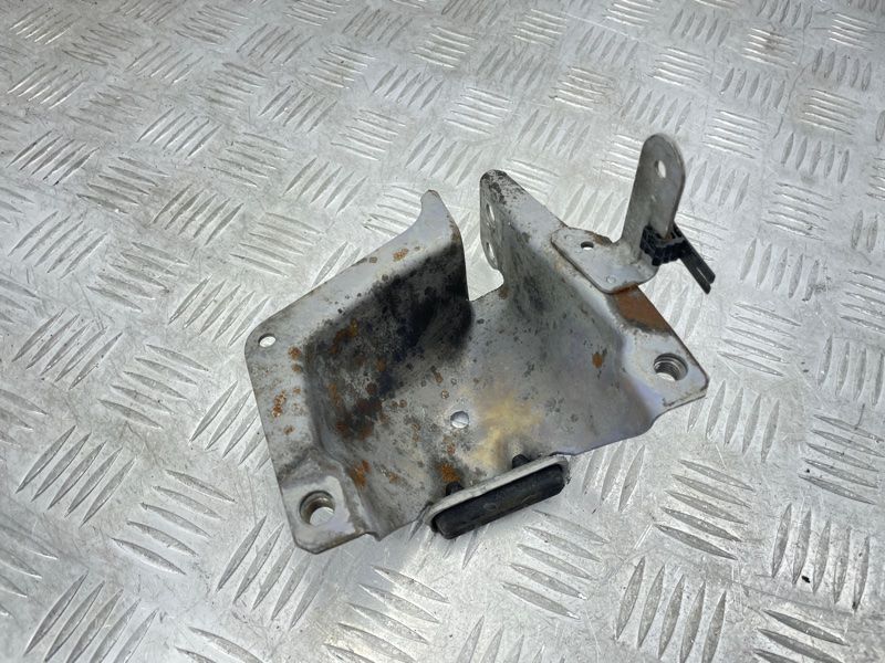 Защита подушки двигателя 8K0399059F Audi Q5