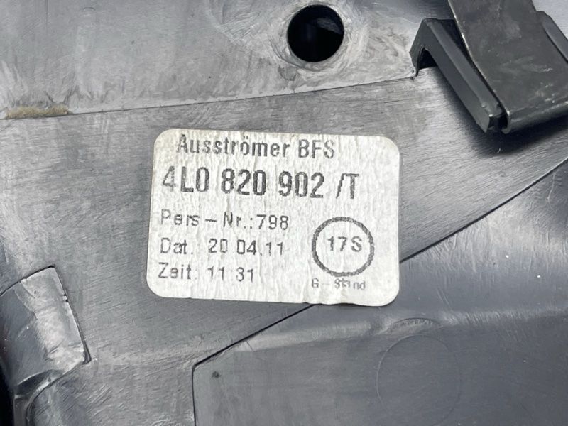 Дефлектор повітропроводу 4L0820902T3Q7 Audi Q7