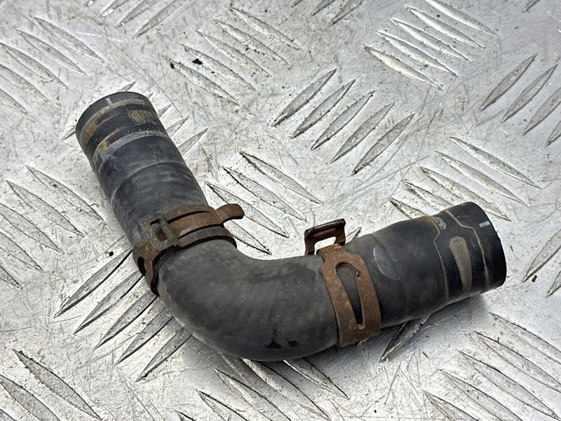 Шланг системи охолодження 7L8121070AE Volkswagen Touareg