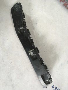 Направляющая / Крепление / Кронштейн бампера GJ5417E851AB Ford Escape