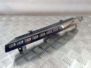 Покажчик повороту LED 4L0953041D Audi Q7