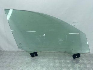 Стекло двери многослойное 4G0845022C Audi A6