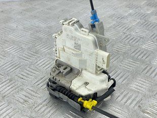 Замок передней двери 8J1837016F Audi Q3