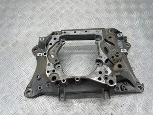Траверса АКПП 4M0399263P Audi Q7 Audi Q7, Audi Q8