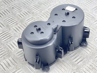 Підстаканник 8R0862533B Audi Q5