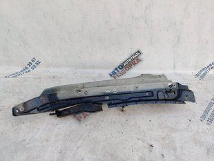 Полиця крила 4L0805157B Audi Q7