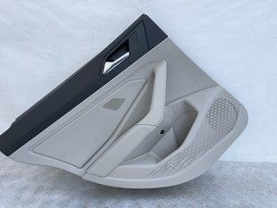 Карта / Обшивка двери 17A867211DRLA Volkswagen Jetta