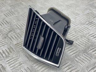 Дефлектор воздуховода 8R1820901LWVF Audi Q5