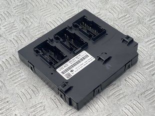 Блок комфорта 8X0907063AC Audi Q3