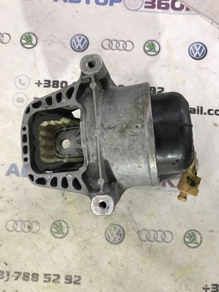 Опора / подушка двигуна Audi A4 Allroad