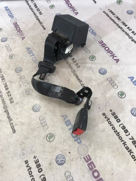 Ремінь безпеки 561857807 Volkswagen Passat