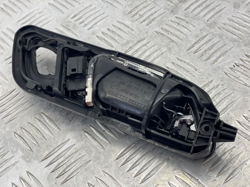 Ручка дверей внутрішня 3C8837113GVAL Volkswagen CC