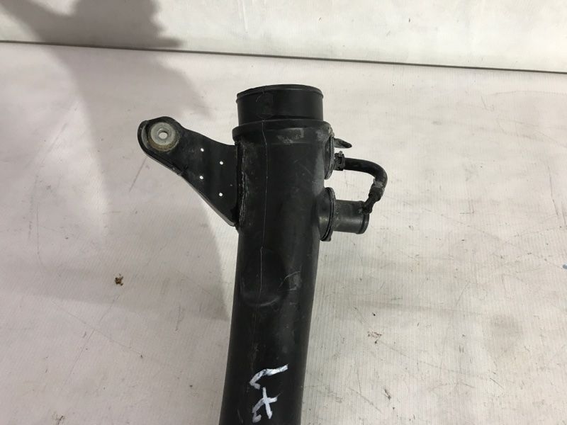 Патрубок F2G39R530BF Ford Edge
