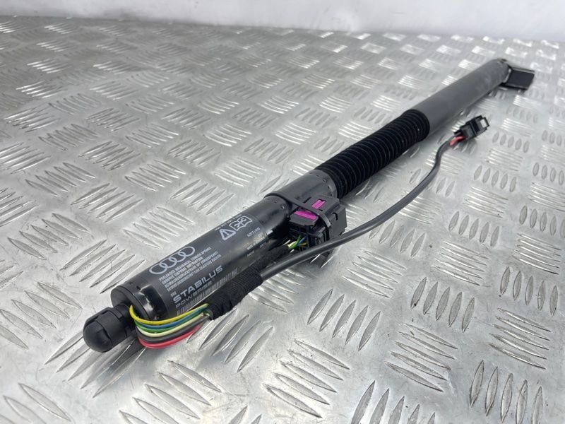 Приводной блок крышки багажника 4G8827851F Audi A7