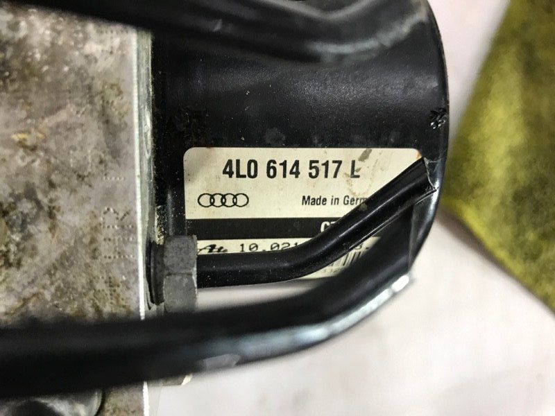 Блок ABS 4L0614517L Audi Q7