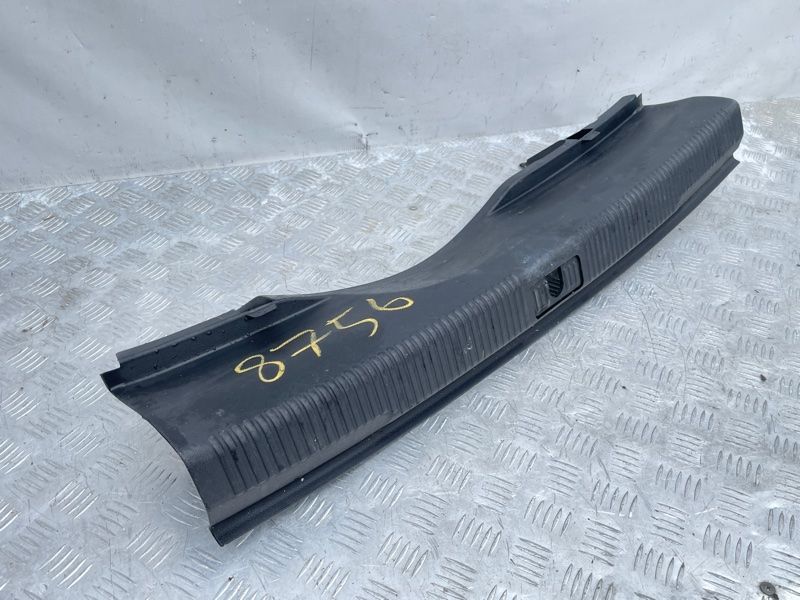Накладка замка багажника 4G5863471C4PK Audi A6