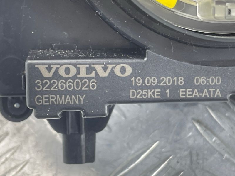 Шлейф руля 32266026 Volvo XC90