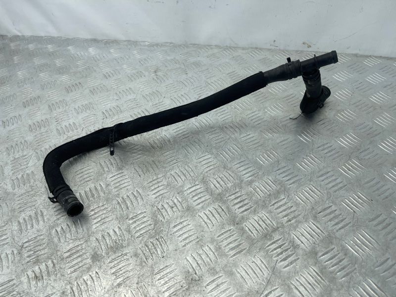 Патрубок 7L8121073D Audi Q7