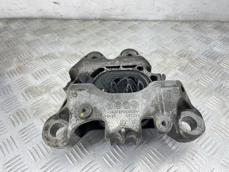 Опора / Подушка двигателя LX617M121LB Ford Escape