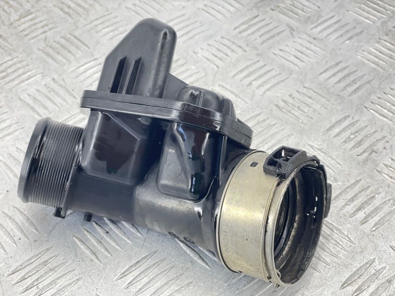 Патрубок інтеркулера 31422061 Volvo XC90