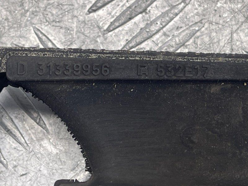Опора двигателя левая 31330594 Volvo XC90 Volvo S60, Volvo S90, Volvo V60, Volvo V60 Cross Country, Volvo V90, Volvo V90 Cross Country, Volvo XC60, Volvo XC90