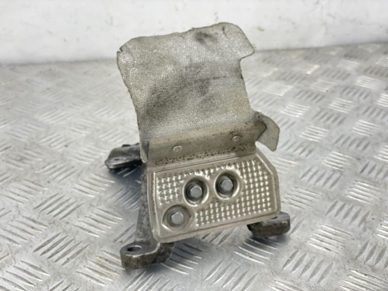 Кронштейн 4G0199308P Audi A6