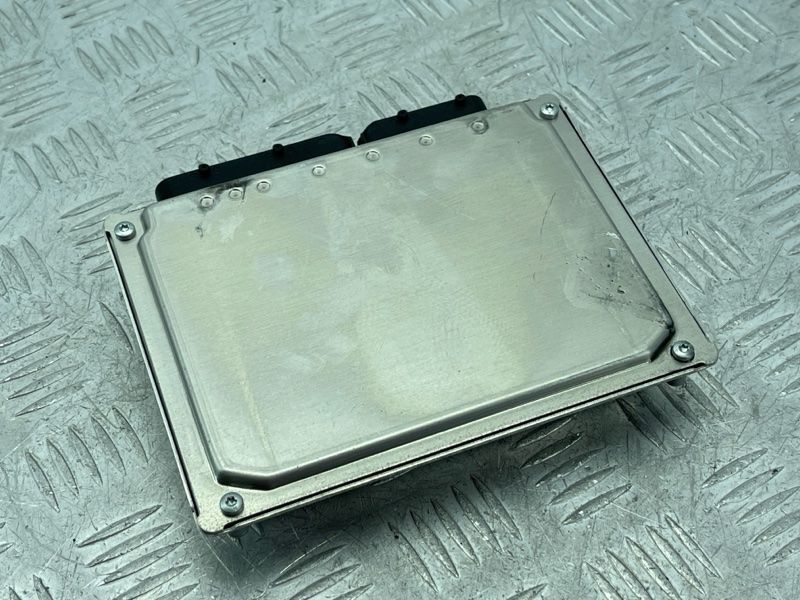 Блок управления пневмоподвески 4L0910553J Audi Q7