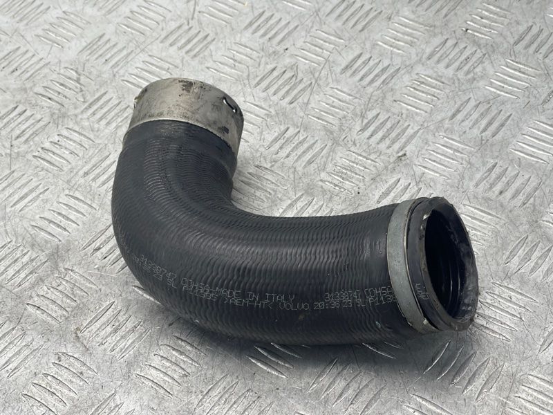 Патрубок 31330747 Volvo XC90