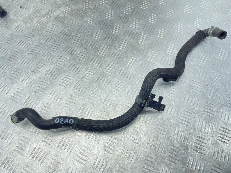 Патрубок Infiniti Q50