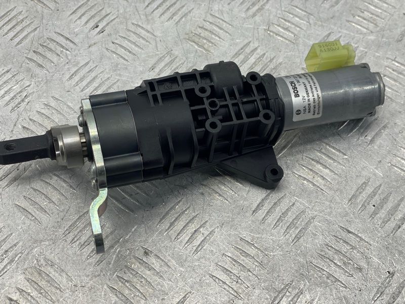 Приводной блок крышки багажника 8W9827852A Audi A4 Allroad
