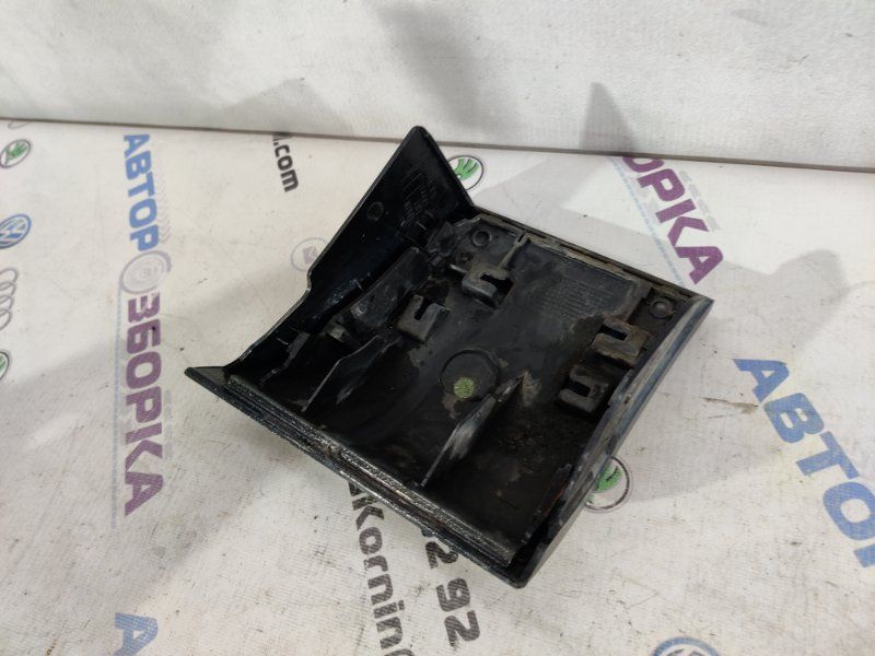 Накладка крыла 4L0854959B Audi Q7