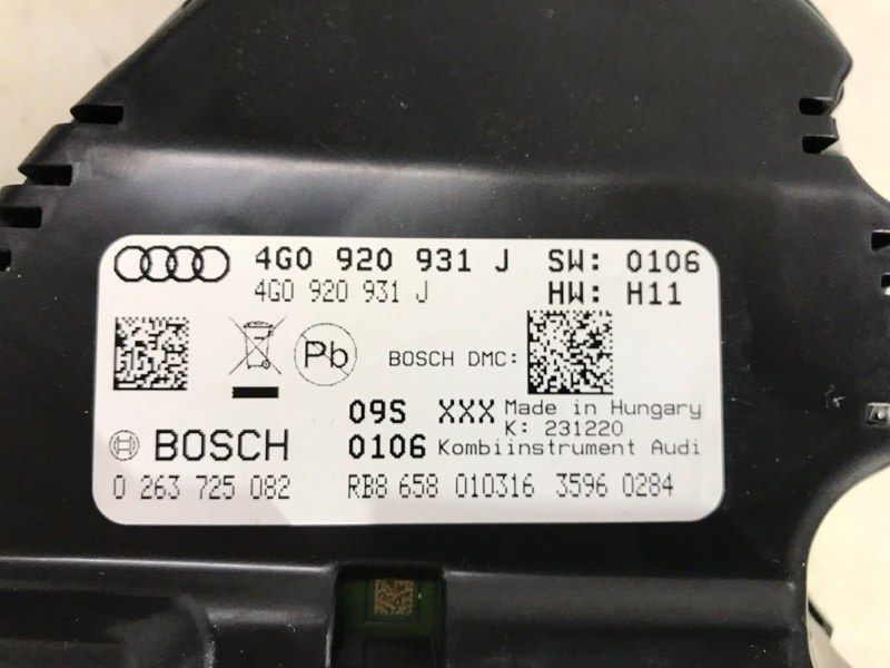 Комбінація приладів Audi S6