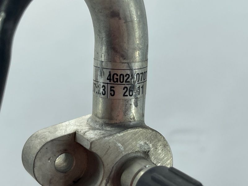 Шланг кондиціонера 4G0260707N Audi A7