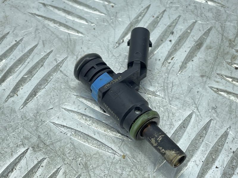 Паливна форсунка низького тиску 06E906031A Audi A7 Audi A6, Audi A7, Audi A8, Audi Q7