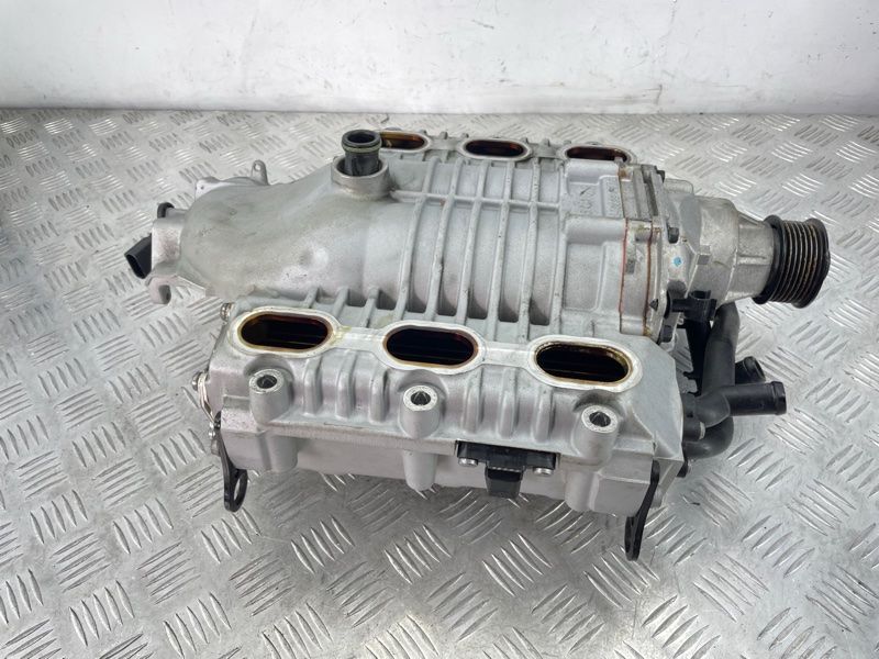 Компресор наддуву 06E145601L Audi Q7