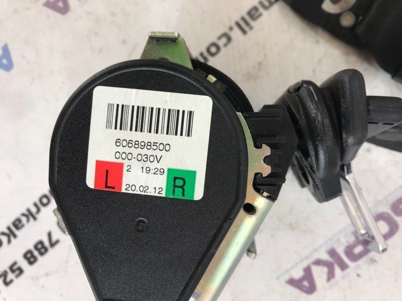 Ремінь безпеки 4L0857811BV04 Audi Q7