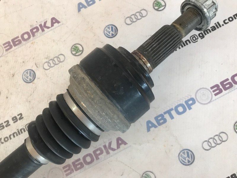 Полуось 7P0501201G Volkswagen Touareg
