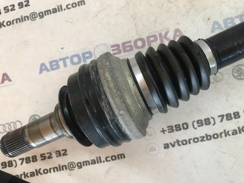 Полуось 7P0501201G Volkswagen Touareg