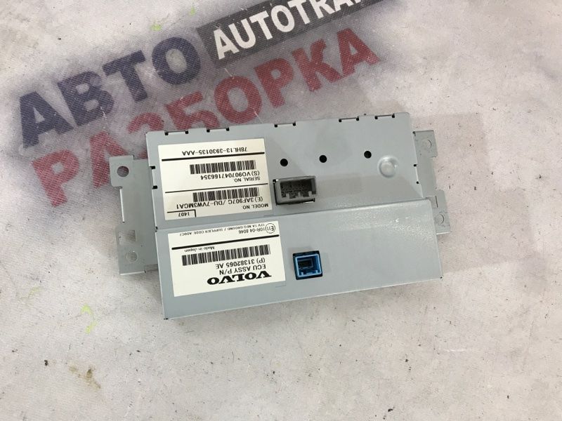 Дисплей 31382065 Volvo XC60