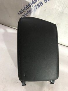 Підлокітник 5NN864207B Volkswagen Tiguan