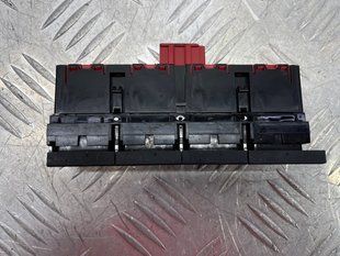 Блок кнопок 5NB927238 Volkswagen Tiguan