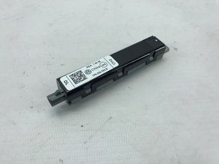 Блок підсилювач антени 7P6035552B Volkswagen Touareg