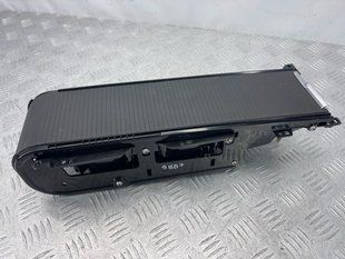 Подстаканник 31469622 Volvo XC60