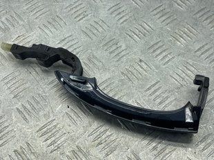 Ручка дверей (keyless) зовнішня 4H0837205C Audi A8