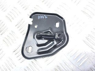 Скоба замка капоту 4G0823186 Audi A6