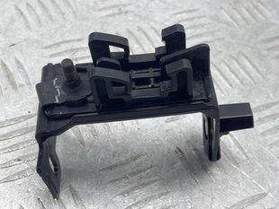 Кріплення фари FT4B13A004A Ford Edge