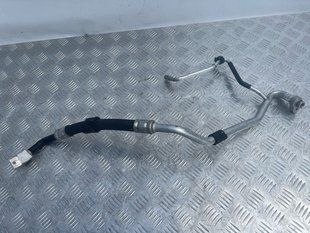 Трубка кондиціонера 4M1820740K Audi Q7