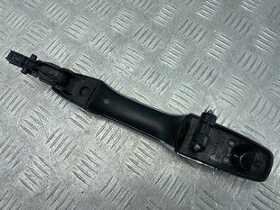 Ручка дверей (keyless) зовнішня 40013440 Volvo XC90